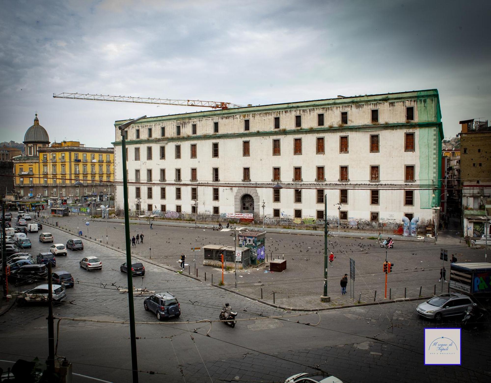 Отель Il Regno Di Napoli Экстерьер фото